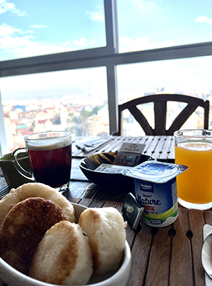 Hotel Le Pousse Pousse Antaninarenina